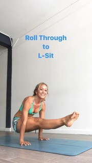 Kino MacGregor feet photo thumbnail