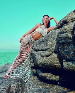 Paolla Oliveira feet photo thumbnail