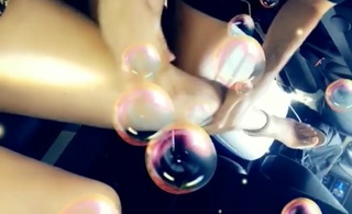 Kylie Jenner feet photo thumbnail