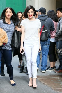 Lucy Hale feet photo thumbnail
