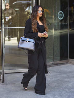 Shay Mitchell feet photo thumbnail