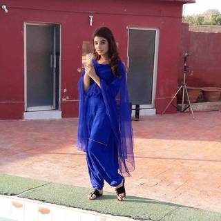 Kinza Hashmi feet photo 2