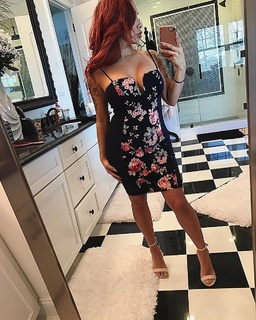 Nicole Polizzi feet photo thumbnail