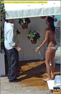 Elisabetta Canalis feet photo thumbnail