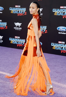 Zoe Saldana feet photo thumbnail