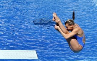 Tania Cagnotto feet photo thumbnail