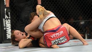 Ronda Rousey feet photo thumbnail