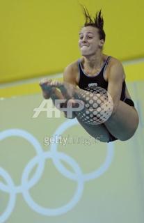 Tania Cagnotto feet photo thumbnail