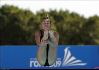 Tania Cagnotto feet photo thumbnail