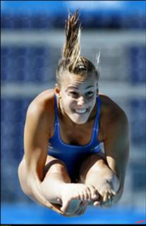 Tania Cagnotto feet photo thumbnail