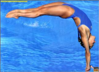 Tania Cagnotto feet photo thumbnail