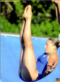 Tania Cagnotto feet photo thumbnail