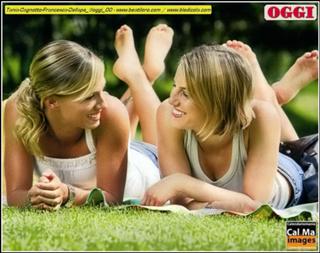 Tania Cagnotto feet photo thumbnail