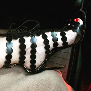Christina Ricci feet photo thumbnail