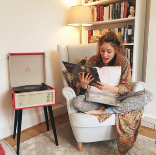 Sophie Rundle feet photo 4