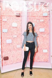 Victoria Justice feet photo thumbnail