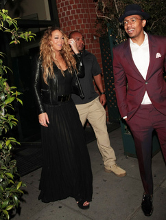 Mariah Carey feet photo thumbnail