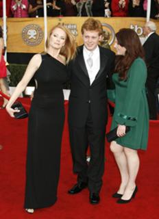 Marg Helgenberger feet photo thumbnail