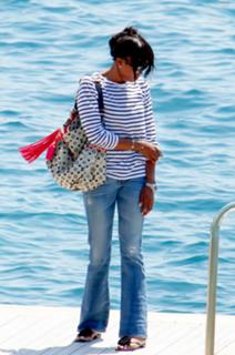 Naomi Campbell feet photo thumbnail