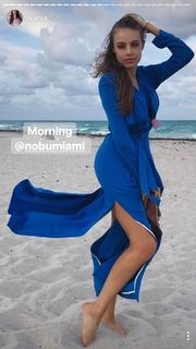Xenia Tchoumitcheva feet photo thumbnail