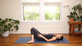 Adriene Mishler feet photo thumbnail
