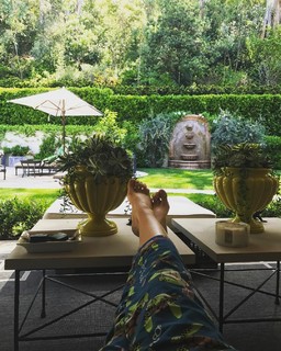 Sofía Vergara feet photo thumbnail