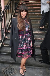 Lea Michele feet photo thumbnail