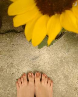 Isa Pes feet photo thumbnail