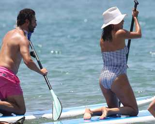 Eva Longoria feet photo thumbnail