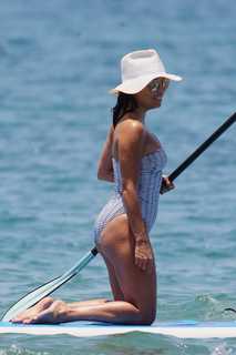 Eva Longoria feet photo thumbnail