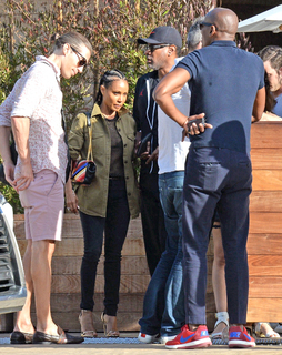 Jada Pinkett Smith feet photo thumbnail