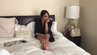 Nikki Garcia feet photo thumbnail