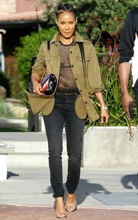 Jada Pinkett Smith feet photo thumbnail