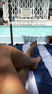 Xenia Tchoumitcheva feet photo thumbnail