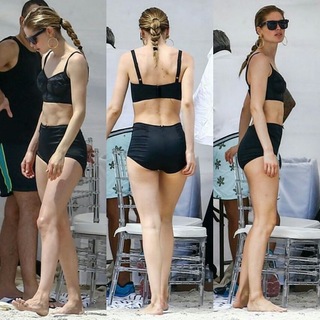 Doutzen Kroes feet photo thumbnail