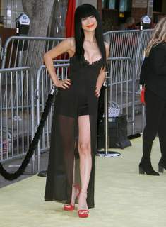 Bai Ling feet photo thumbnail