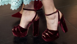 Blanca Suárez feet photo thumbnail