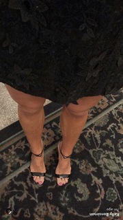 Kelly Bensimon feet photo thumbnail