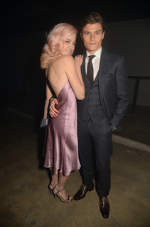 Pixie Lott feet photo thumbnail