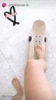 Daniella Monet feet photo thumbnail
