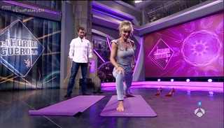 Elsa Pataky feet photo thumbnail