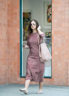 Minka Kelly feet photo thumbnail