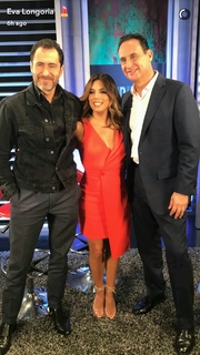 Eva Longoria feet photo thumbnail