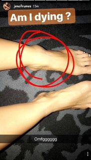 Jena Frumes feet photo thumbnail