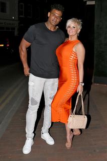 Kerry Katona feet photo thumbnail