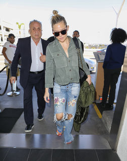 Kate Hudson feet photo thumbnail