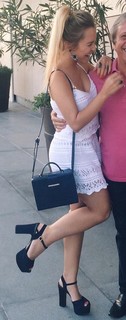 Carla Diaz feet photo thumbnail
