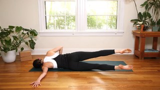 Adriene Mishler feet photo thumbnail