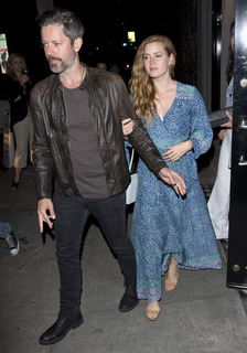 Amy Adams feet photo thumbnail
