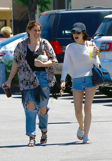 Lucy Hale feet photo thumbnail